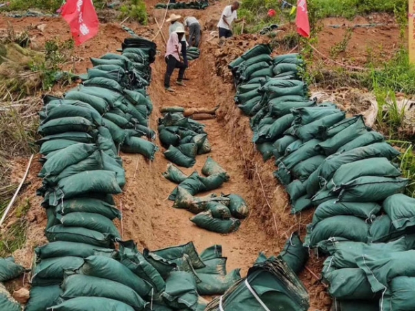 生態(tài)袋施工