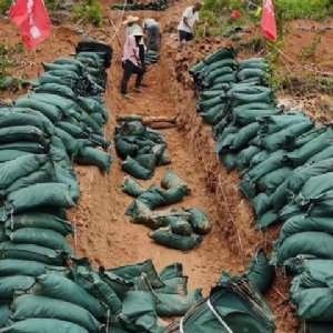 生態(tài)袋施工